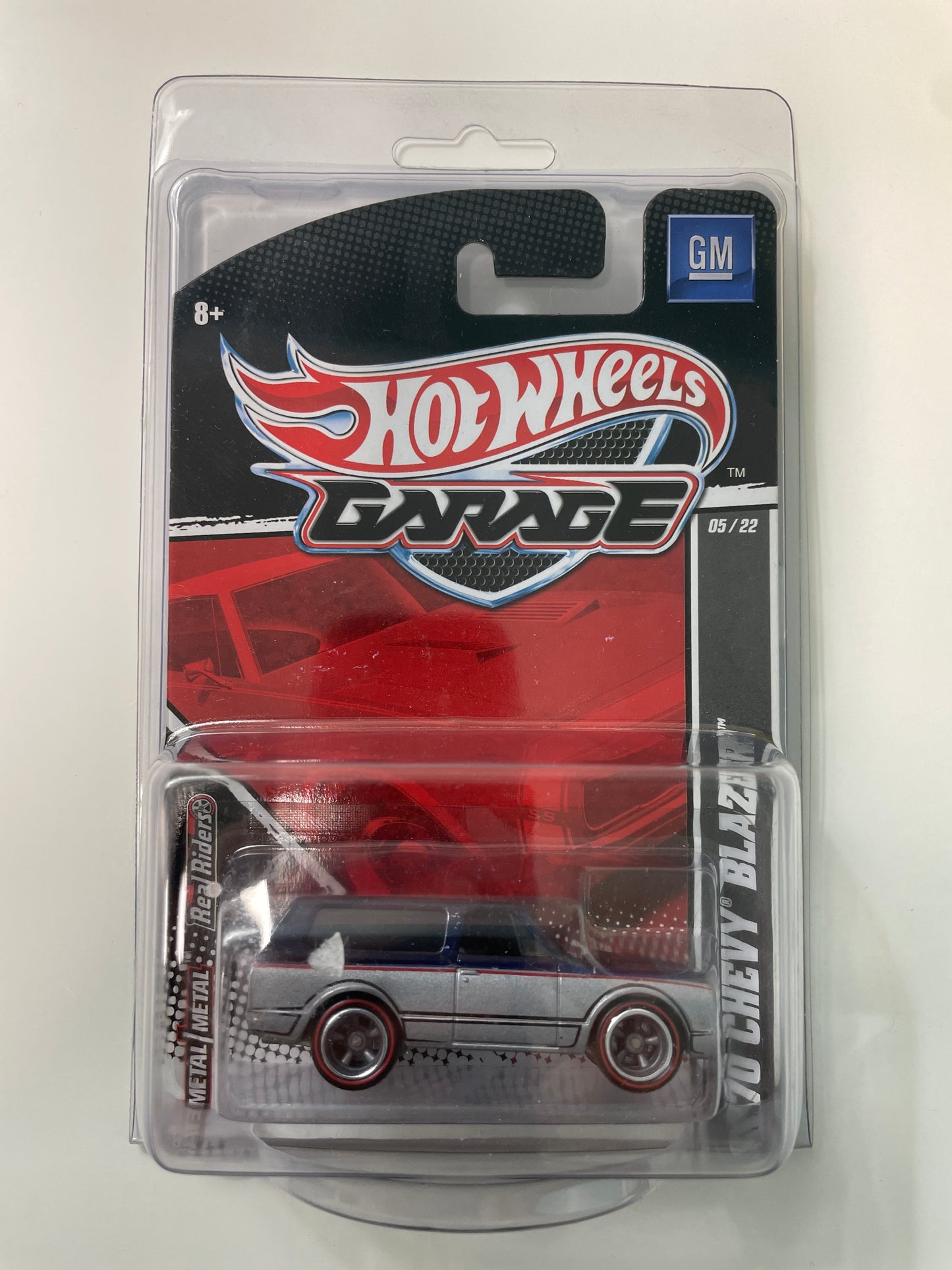 Hot Wheels 1/64 Garage ‘70 Chevy Blazer Blue & Grey - Damaged Card (read description)