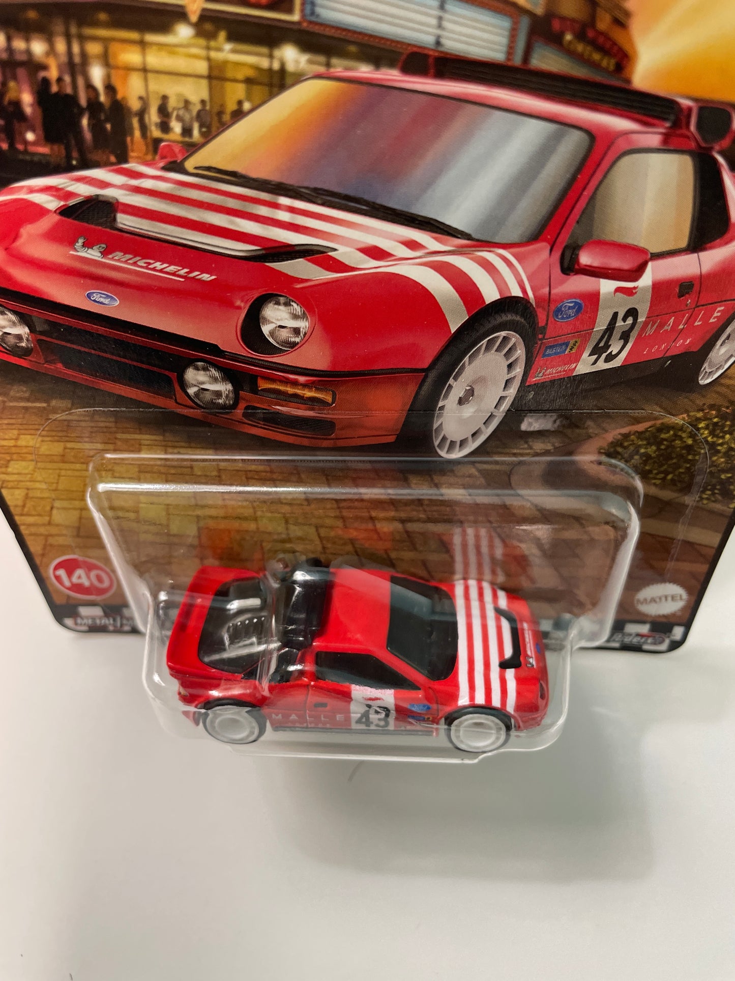 Hot Wheels 1/64 Ford RS200 Red - JBL29 - Damaged Box