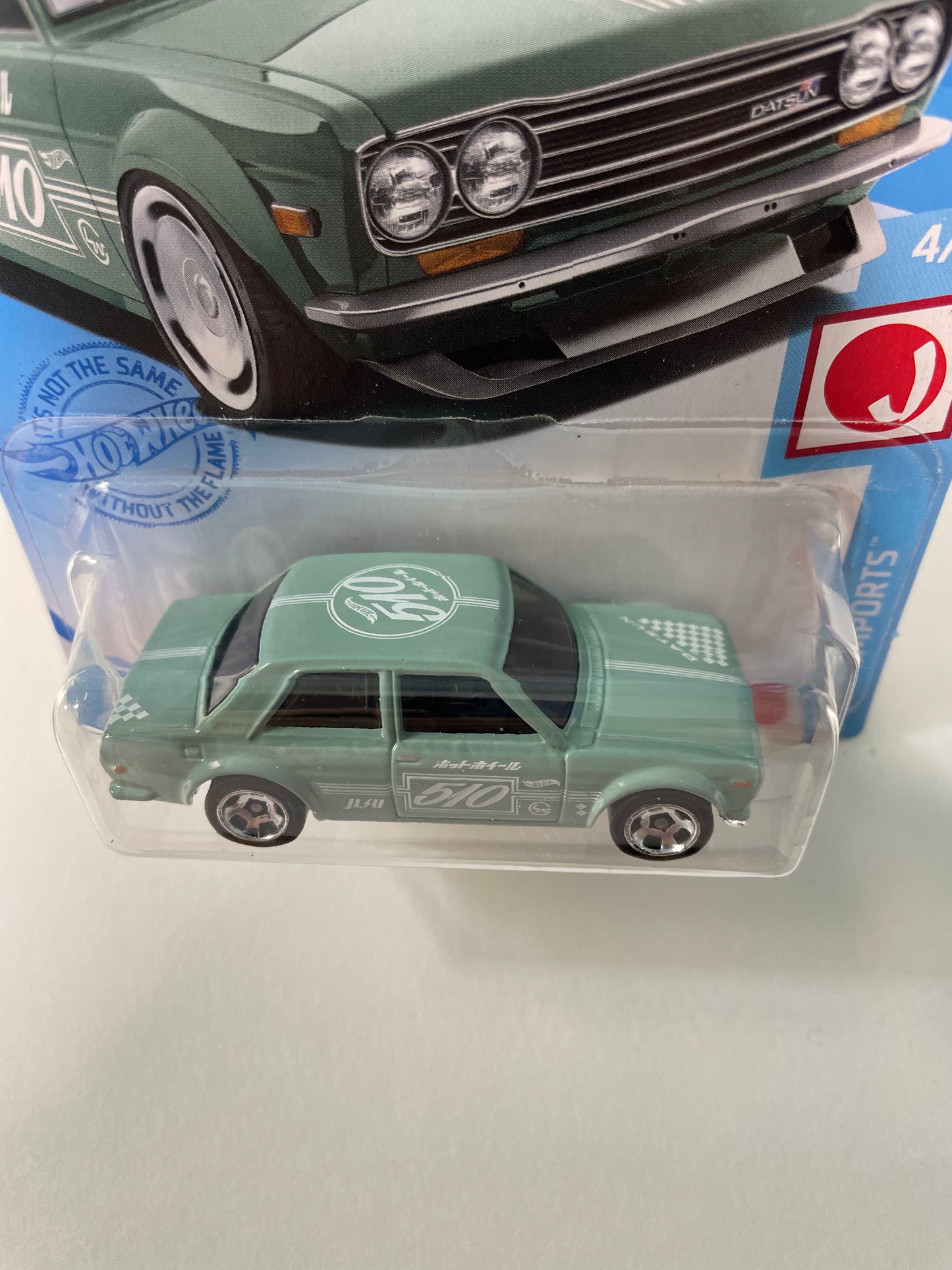 Hot Wheels 1/64 ‘71 Datsun 510 Green - Damaged Card