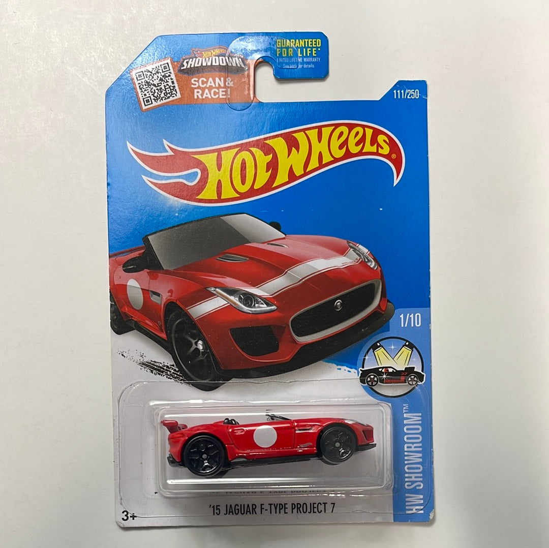 Hot Wheels 1/64 '15 Jaguar F-Type Project 7 Red - Damaged Card