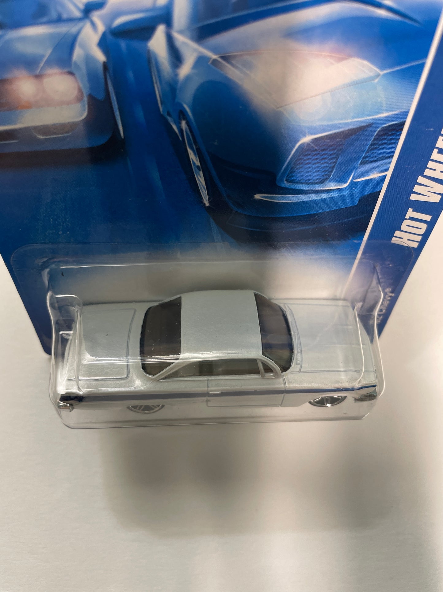 Hot Wheels 1/64 ‘62 Chevy White