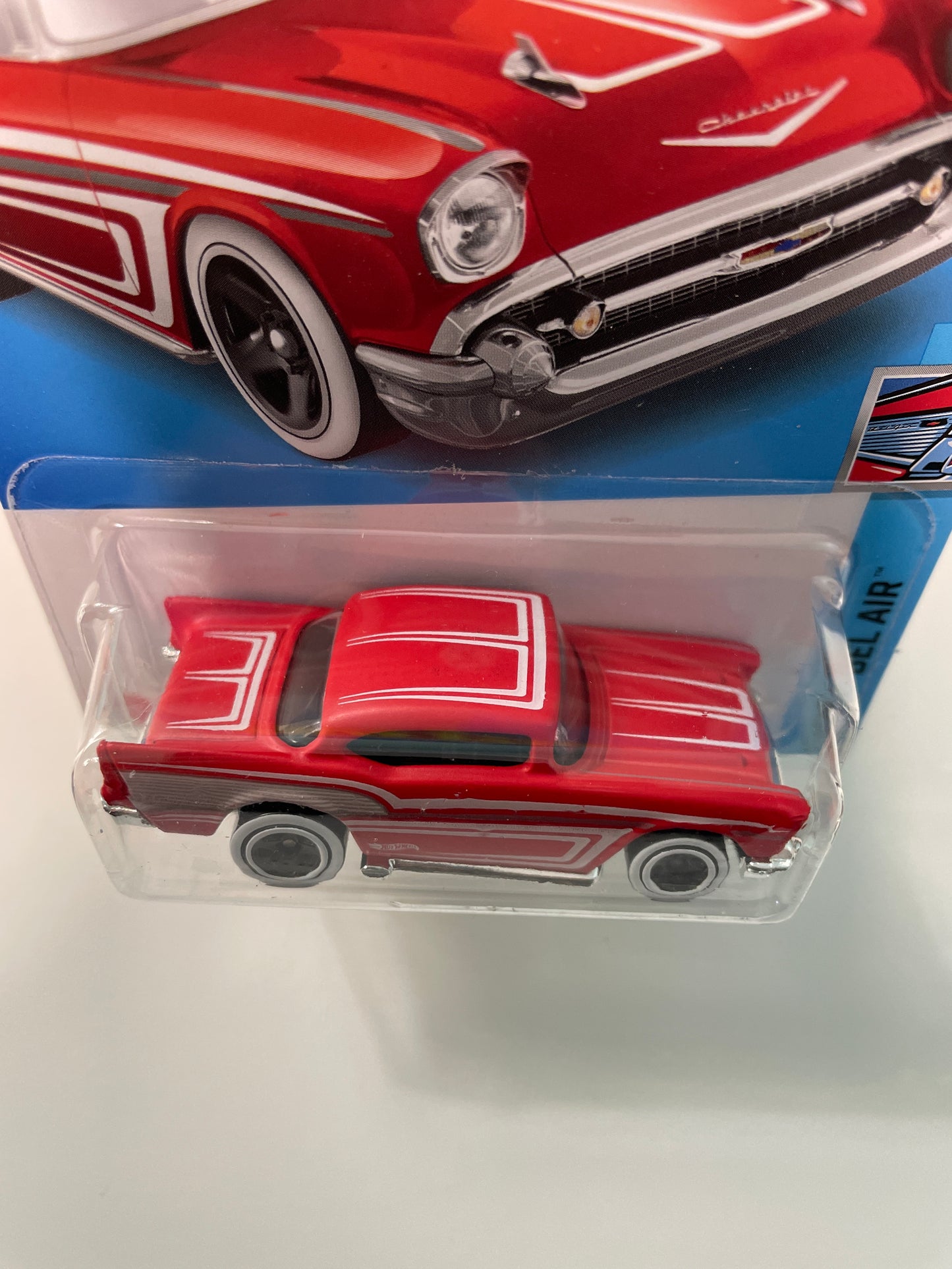 Hot Wheels 1/64 ‘57 Chevy Red