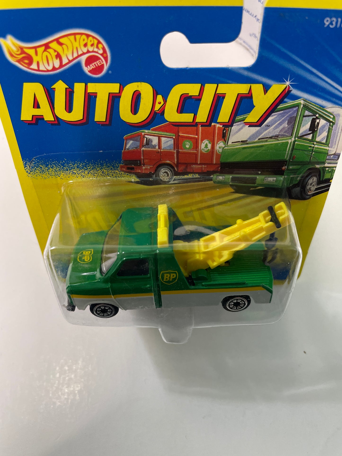 Hot Wheels 1/64 Auto City Ford Transit Wrecker Green - Damaged Box