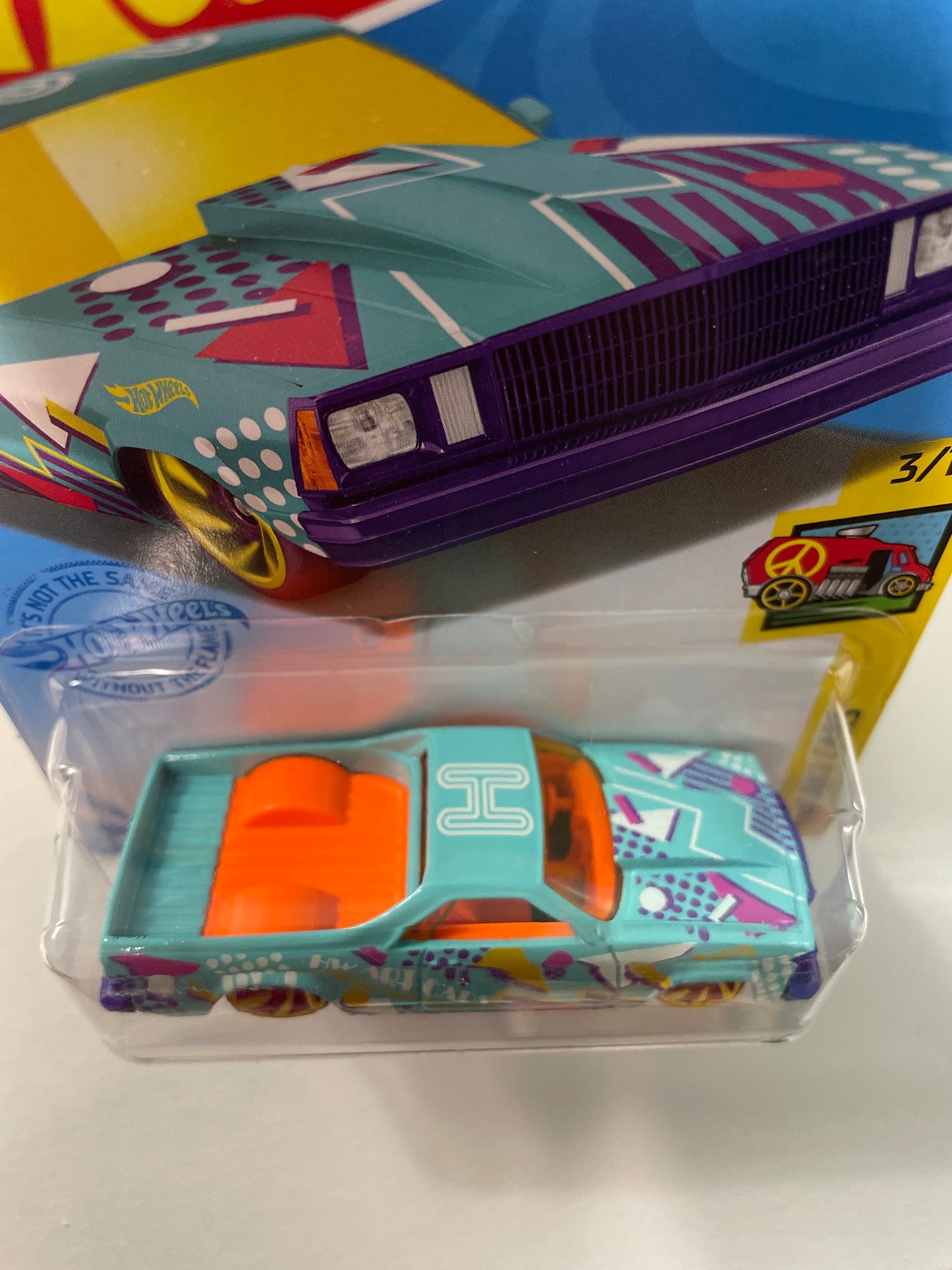 Hot Wheels 1/64 ‘80 Chevrolet El Camino Blue & Orange