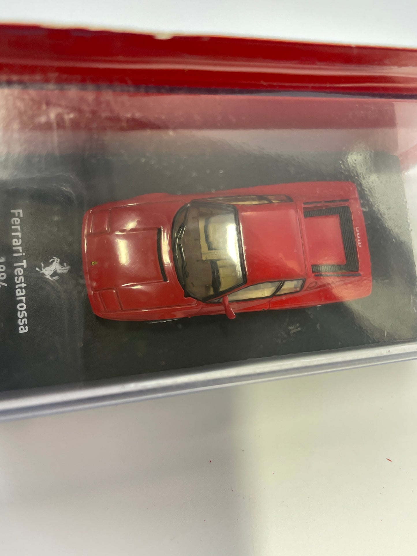 Centauria 1/64 Ferrari Testarossa 1984 Red