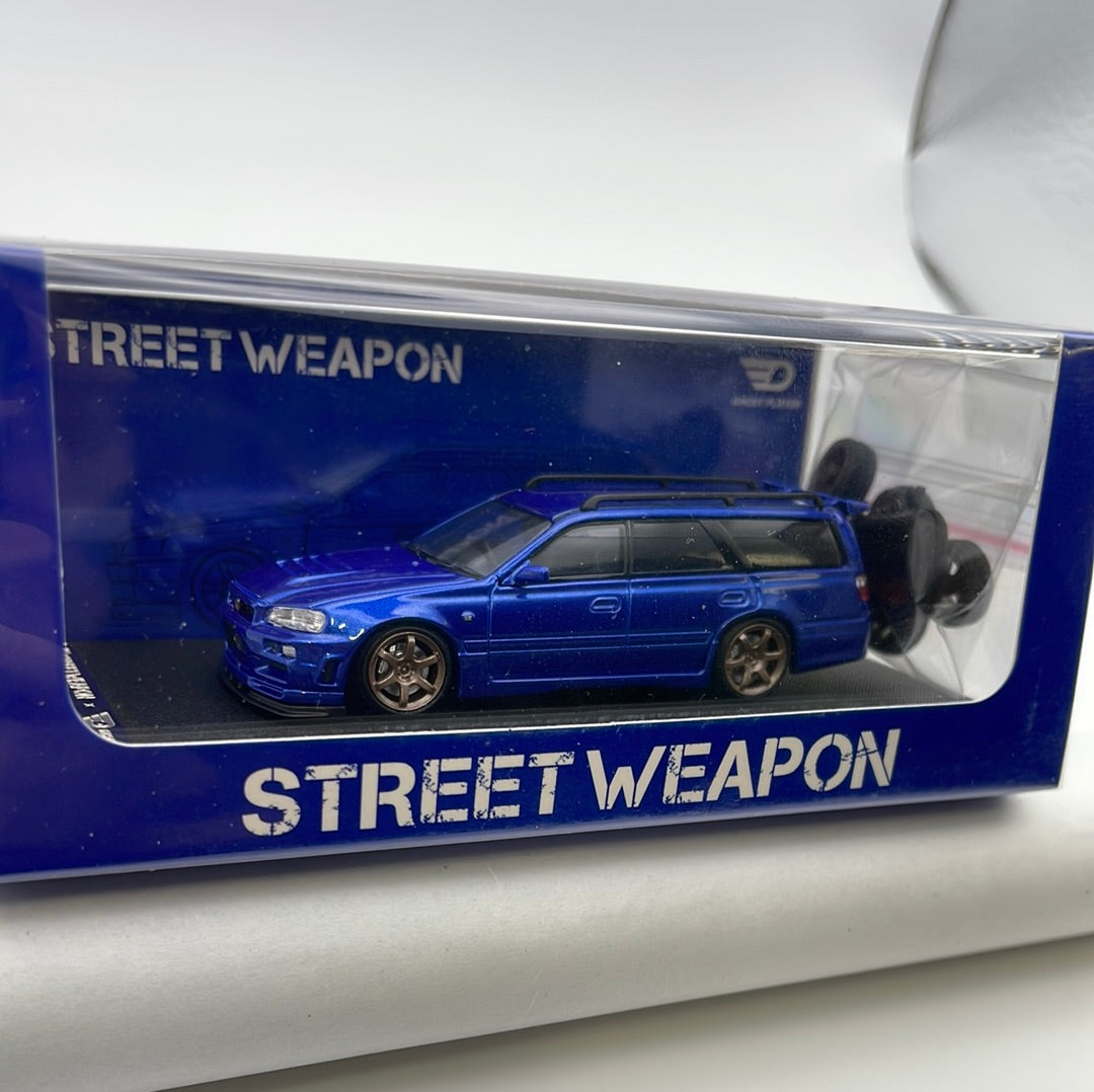 1/64 Street Weapon Nissan Stagea R34 w/ Extra Wheels & Roof Box Blue