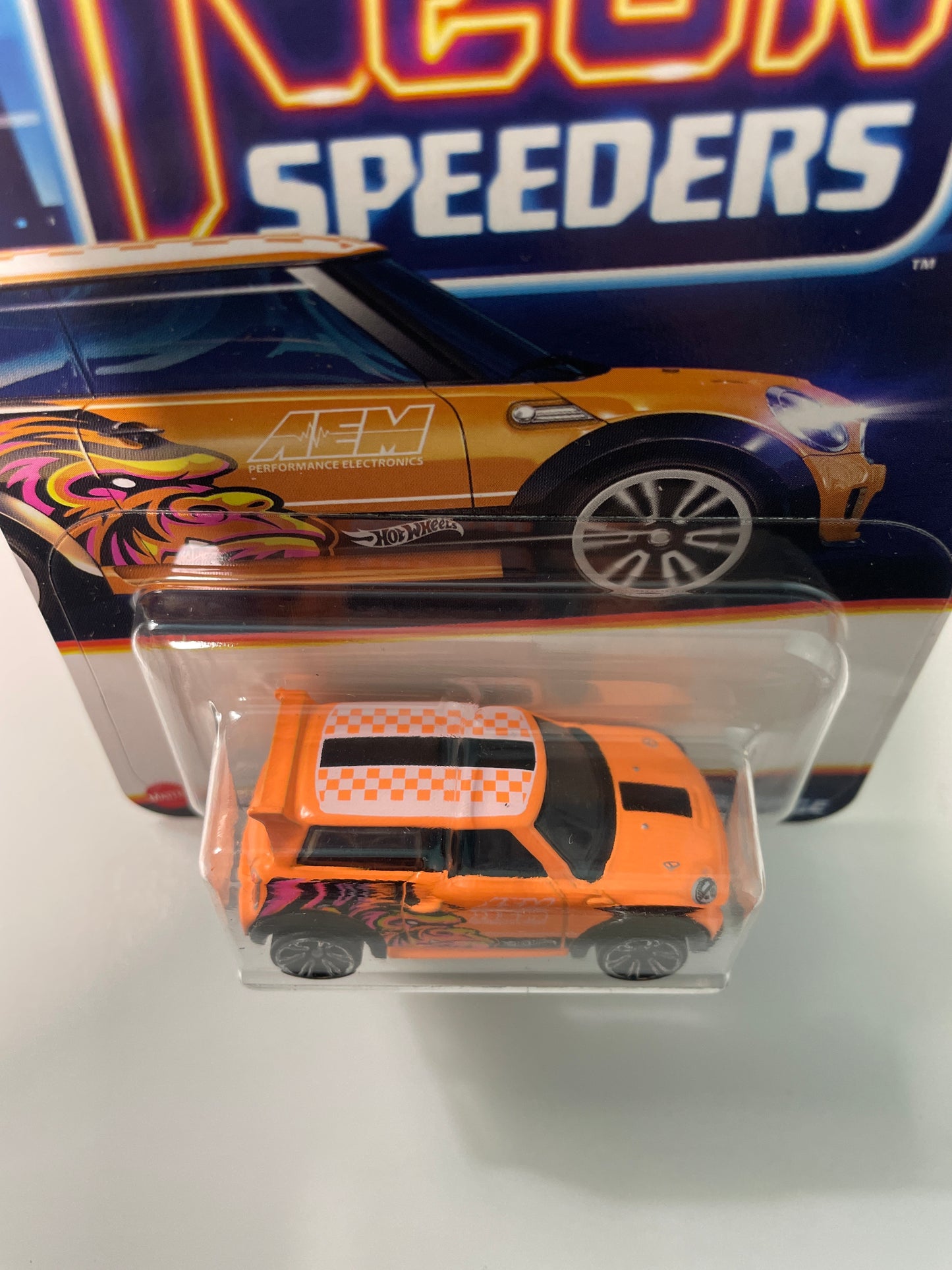 Hot Wheels 1/64 Neon Speeders Mini Cooper S Challenger Orange