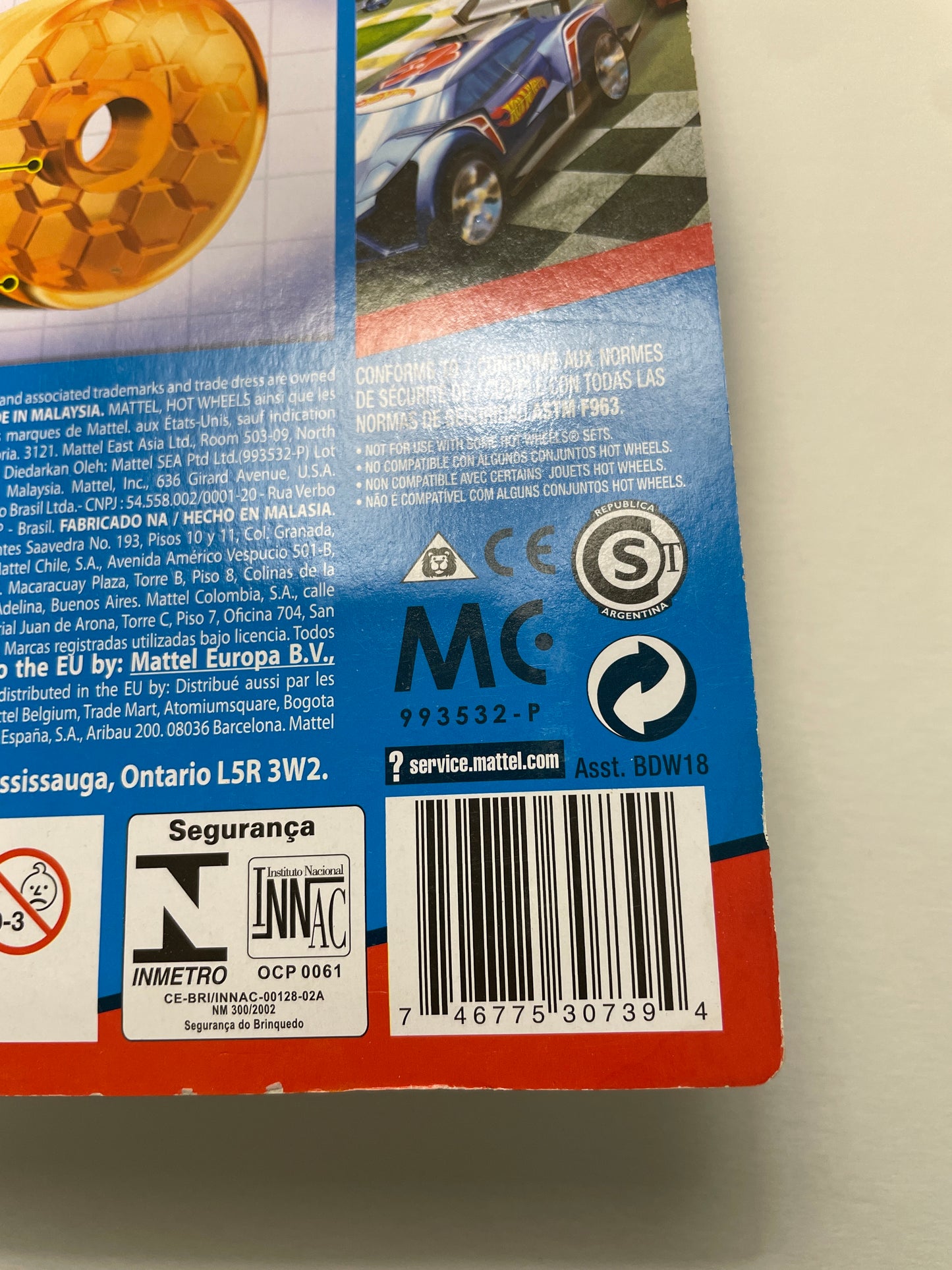 Hot Wheels 1/64 High Speed Wheels Track Stars Jet Threat 3.0 Yellow & Blue BDW21 - Damaged Box