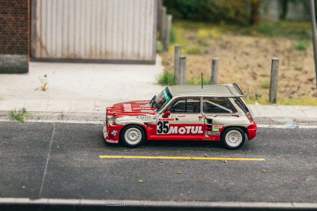 Tarmac Works 1/64 Renault 5 MAXI Turbo European Hill-Climb Championship 1987 Giovanni Rossi #35 - HOBBY64 Red & Silver