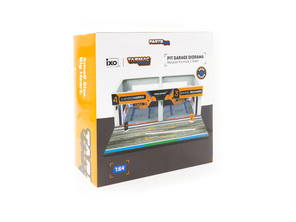 Tarmac Works 1/64  Pit Garage Diorama McLaren Formula 1 Team - PARTS64