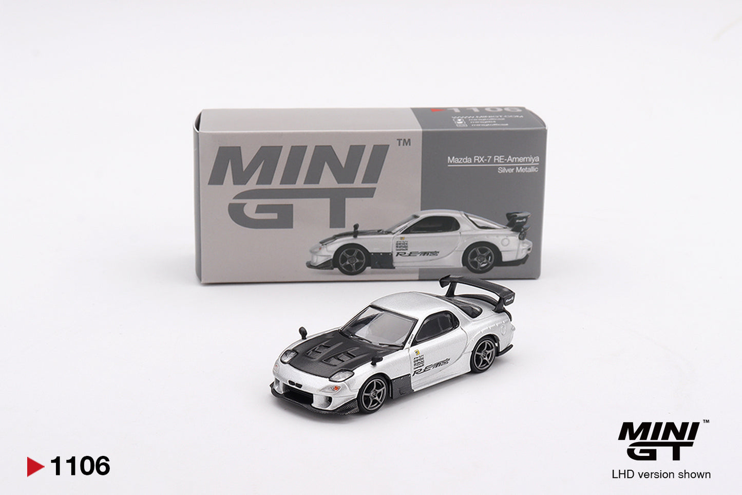 Mini GT 1/64 Mazda RX-7 RE-Amemiya Silver Metallic - MGT01106
