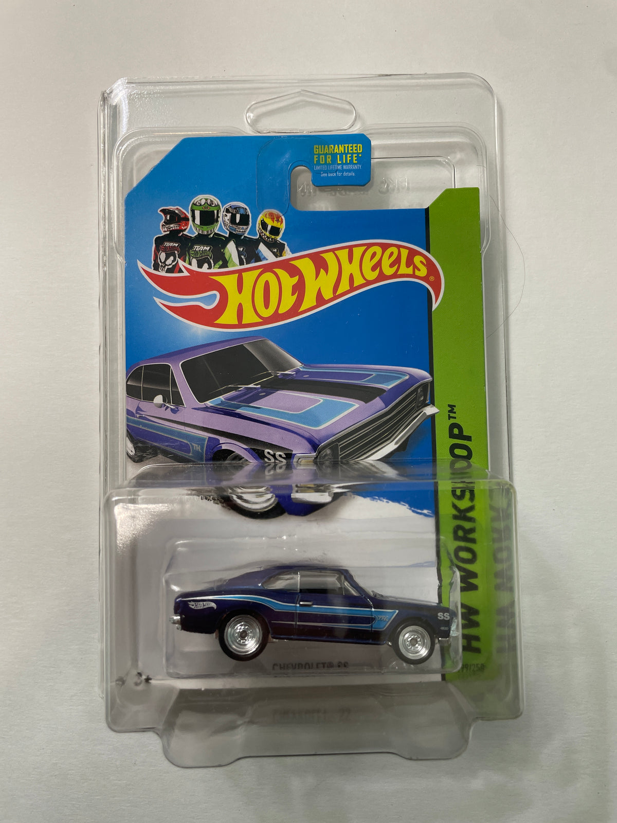 Hot Wheels 1/64 Super Treasure Hunt Chevrolet SS Blue - BFF29-09BOA