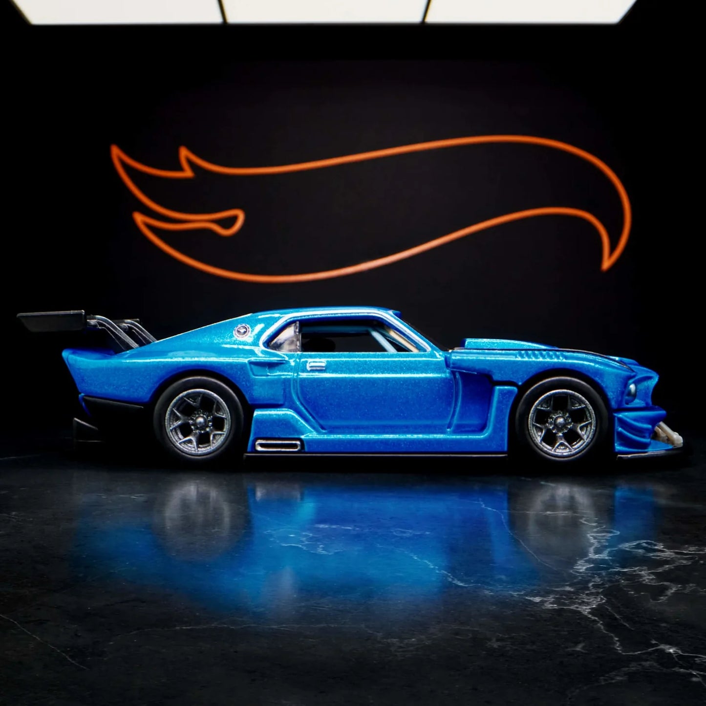 Hot Wheels 1/64 Collectors Elite64 Series Modified ’69 Ford Mustang Blue