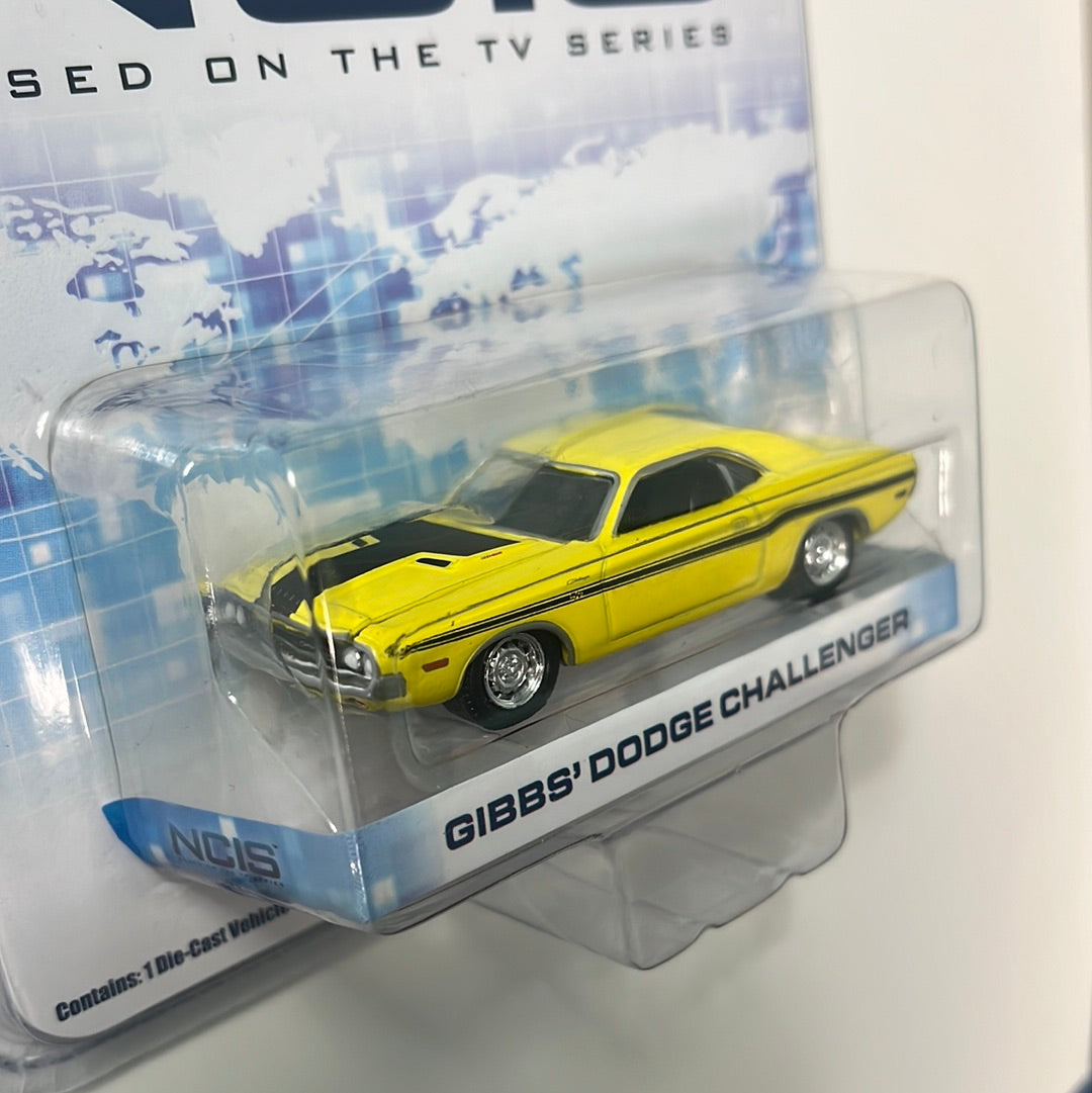 1/64 Greenlight Hollywood NCIS Gibb’s Dodge Challenger Yellow