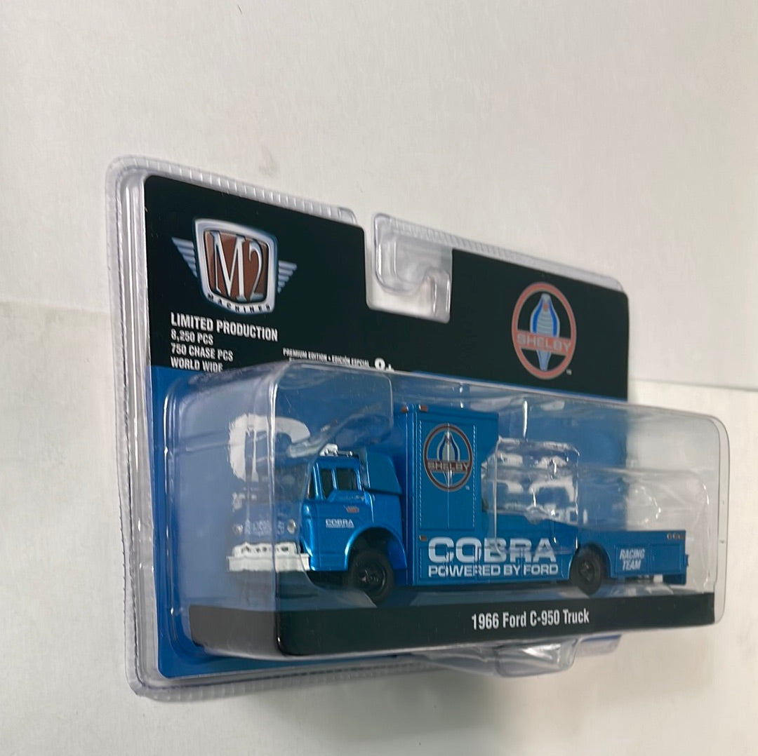 M2 Machines 1/64 1966 Ford C-950 Truck Blue
