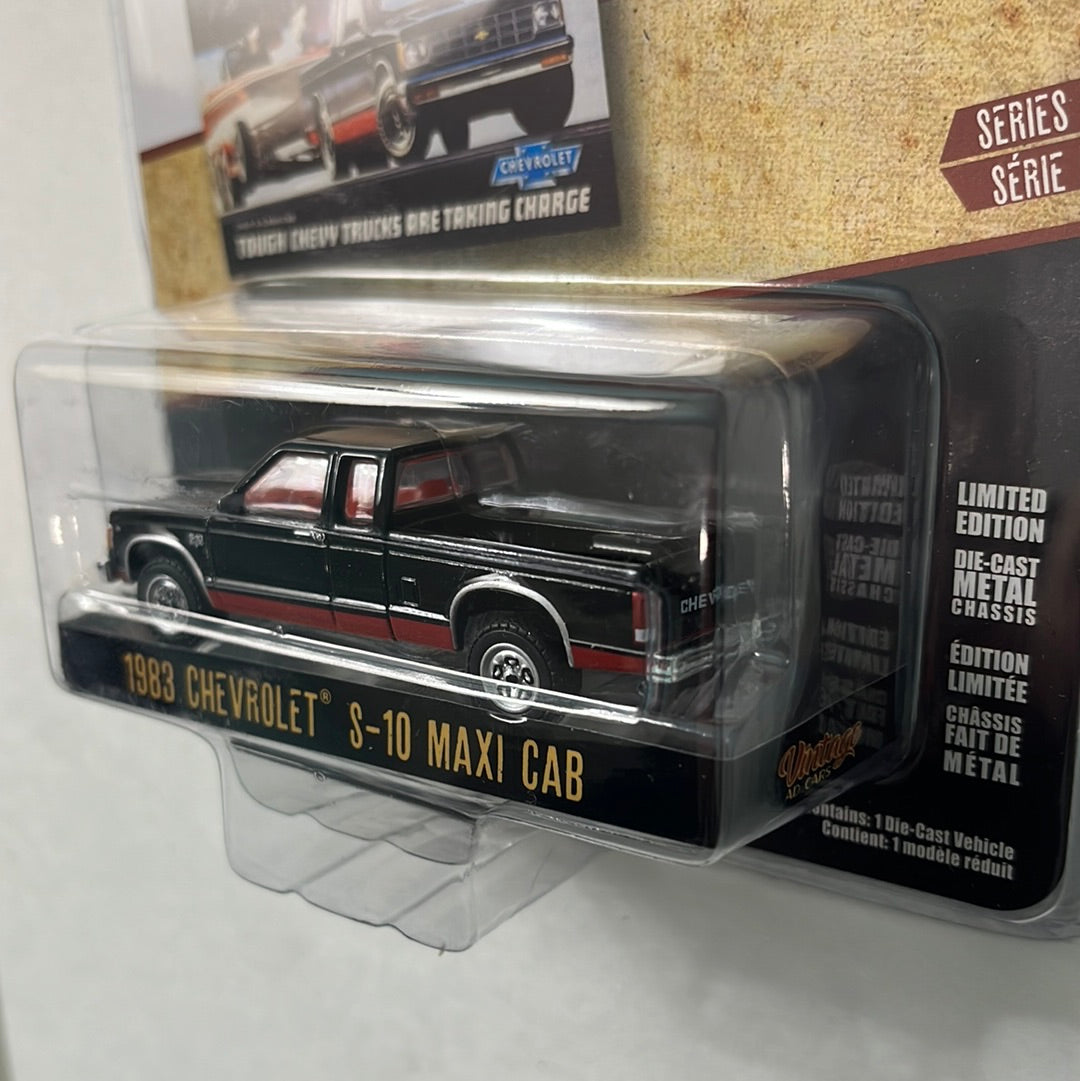 1/64 Greenlight Vintage Ad Cars 1983 Chevrolet S-10 Maxi Cab