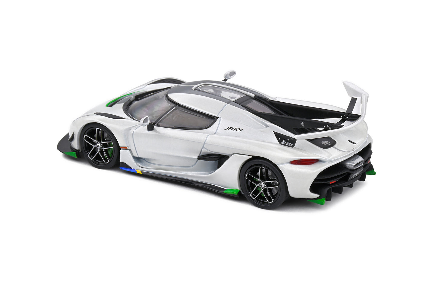 1/43 Solido Koenigsegg Jesko White & Black
