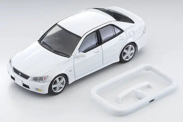 Tomica Limited Vintage Neo 1/64 LV-N227c Toyota Altezza RS200 Z Edition 2002 White - Damaged Box