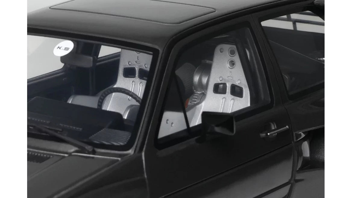 Otto Mobile 1/18 Volkswagen Golf GTI By Khyzyl Saleem Ascot Grey Metallic - OT476