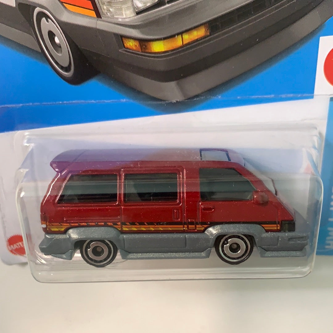 Hot Wheels 1/64 1986 Toyota Van Red