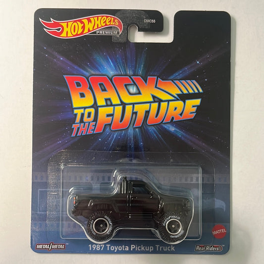 Hot Wheels 1/64 Entertainment Back to the Future 1987 Toyota Pickup Truck Black