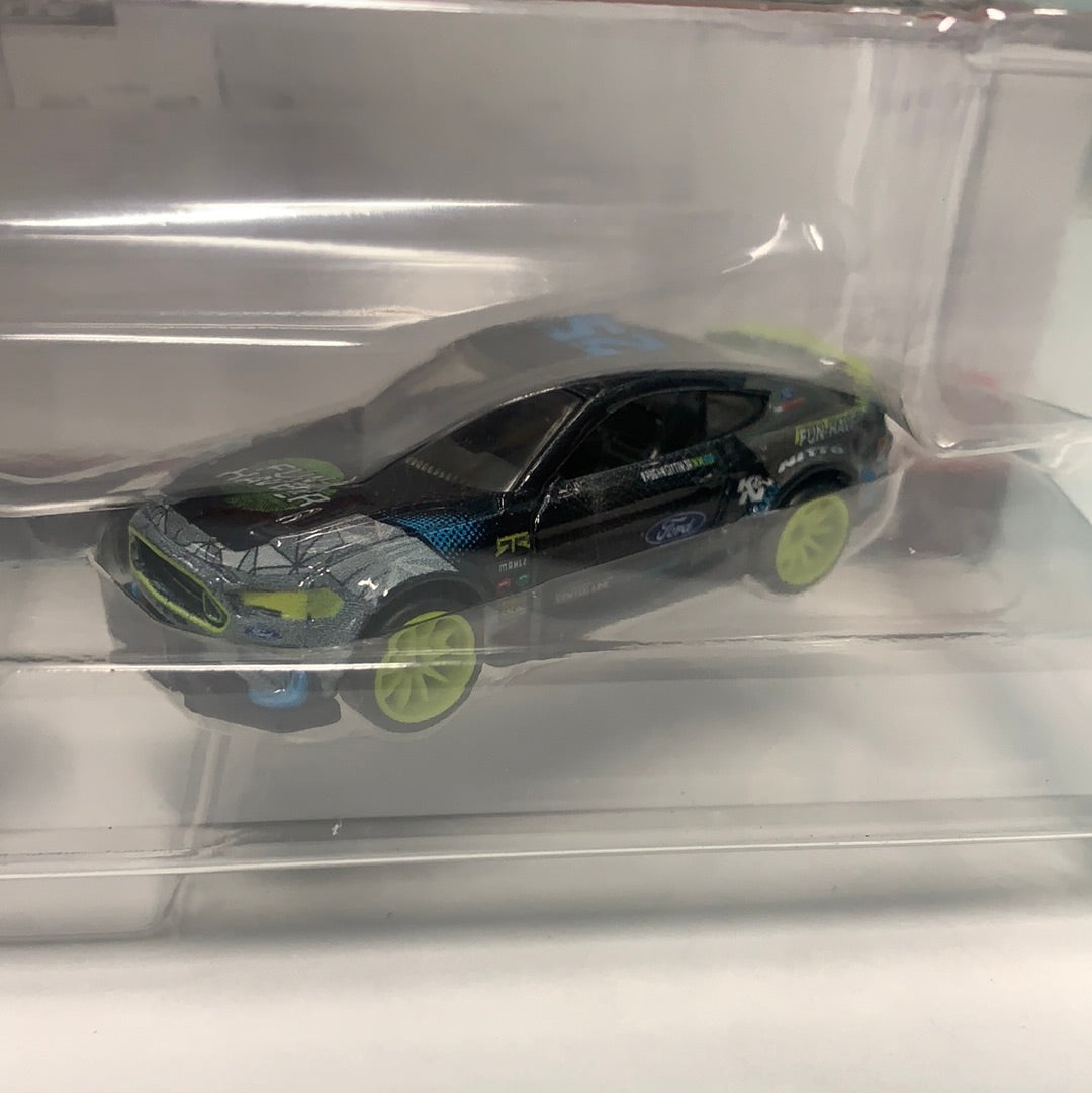 Hot Wheels 1/64 Car Culture 2 Pack ‘21 Ford Mustang RTR Spec 5 & ‘20 Ford Mustang RTR Spec 5