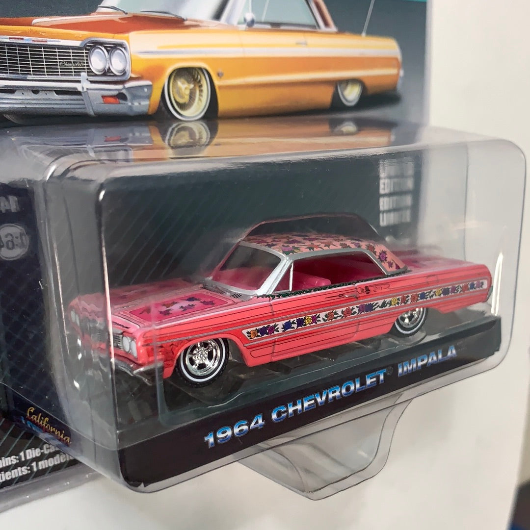 Greenlight 1:64 1964 Chevrolet Impala SS Lowriders Limited 3,600 Pcs- – Hot  Match Collectables