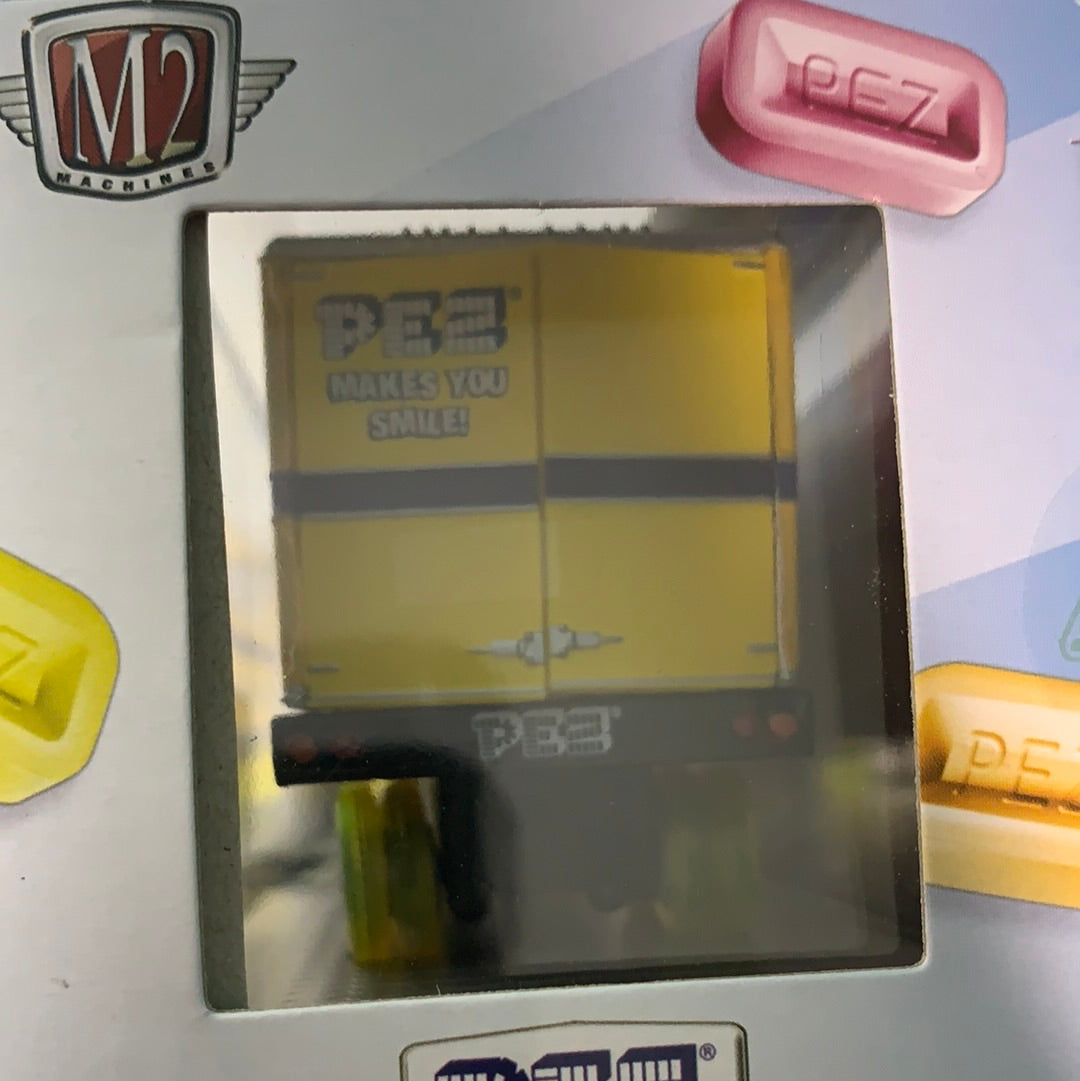 *Chase* M2 Machines 1/64 PEZ 1958 Dodge COE & 1960 VW Delivery Van (1/500 pcs)