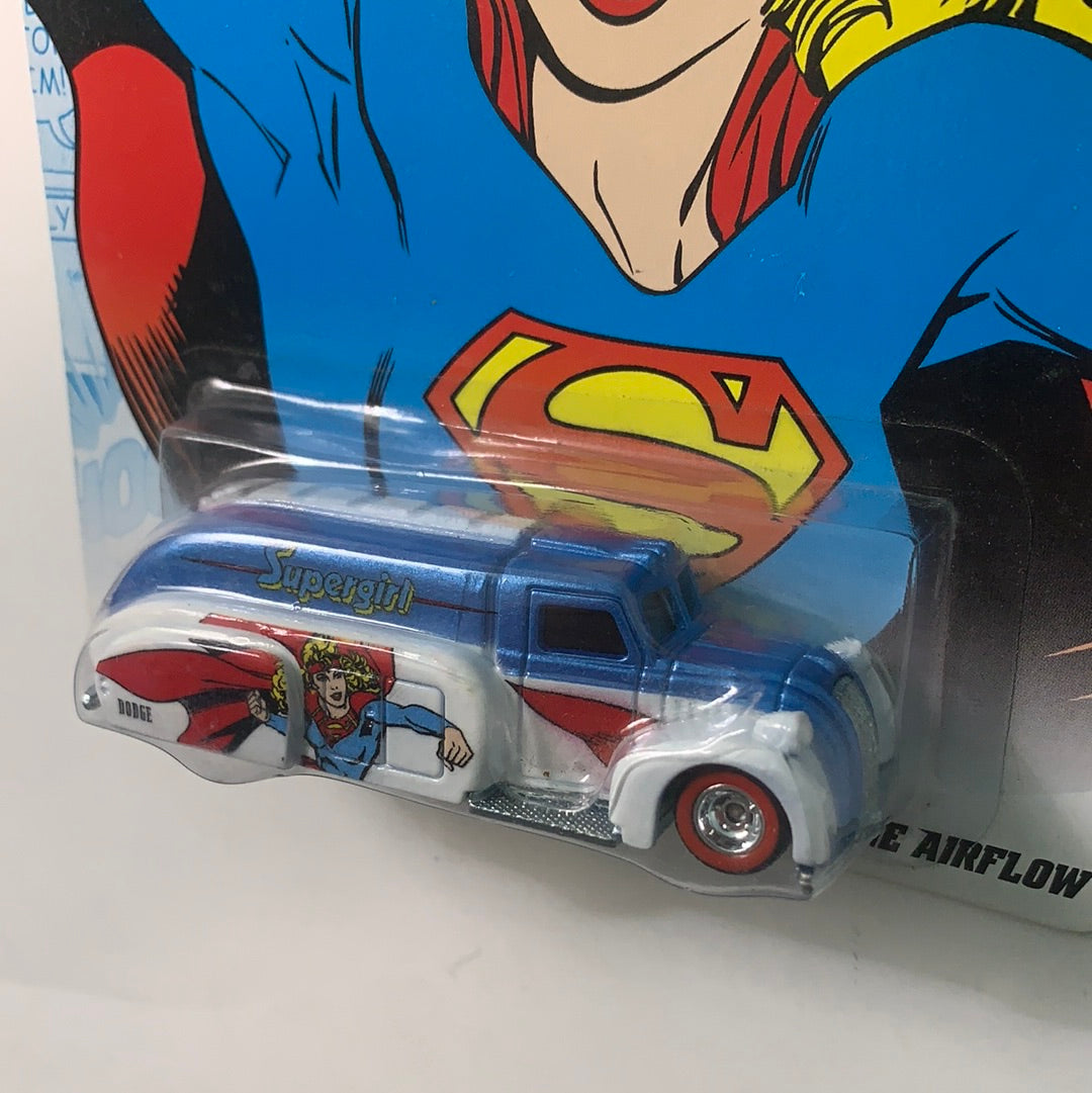 Hot Wheels Pop Culture DC Comics Supergirl ‘38 Dodge Airflow