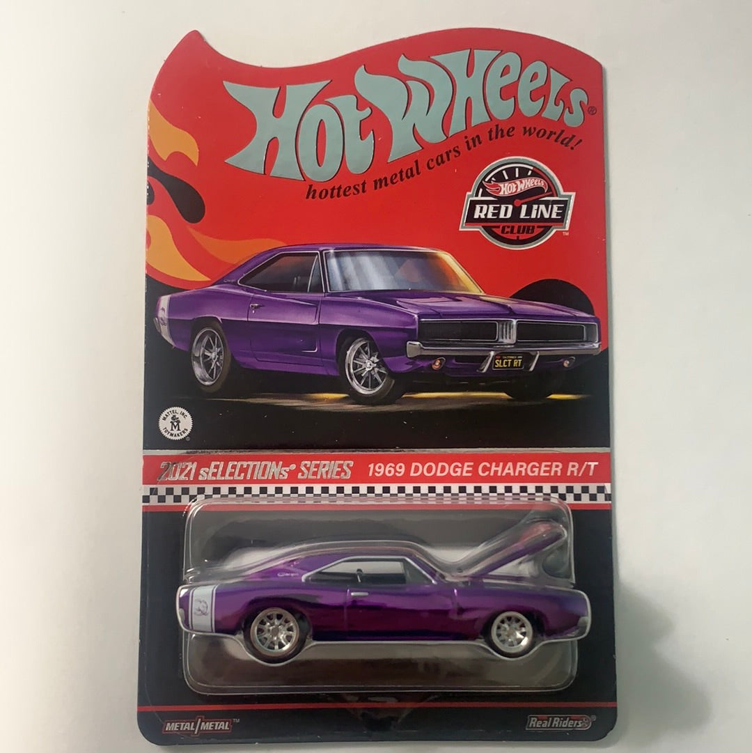 Hot Wheels RLC Selections 1969 Dodge Charger R/T Purple