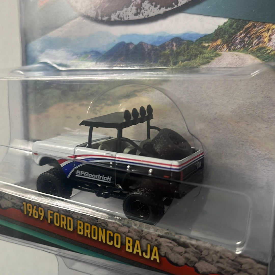 Greenlight 1/64 1969 Ford Bronco Baja - All Terrain