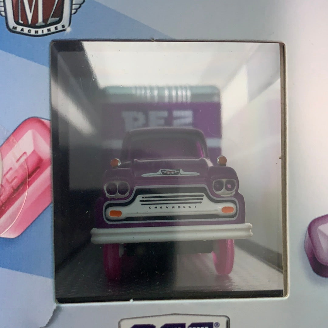 *Chase* M2 Machines 1/64 PEZ 1958 Chevrolet Spartan LCF & 1957 Chevrolet 150 Handyman Station Wagon (1/500 pcs)