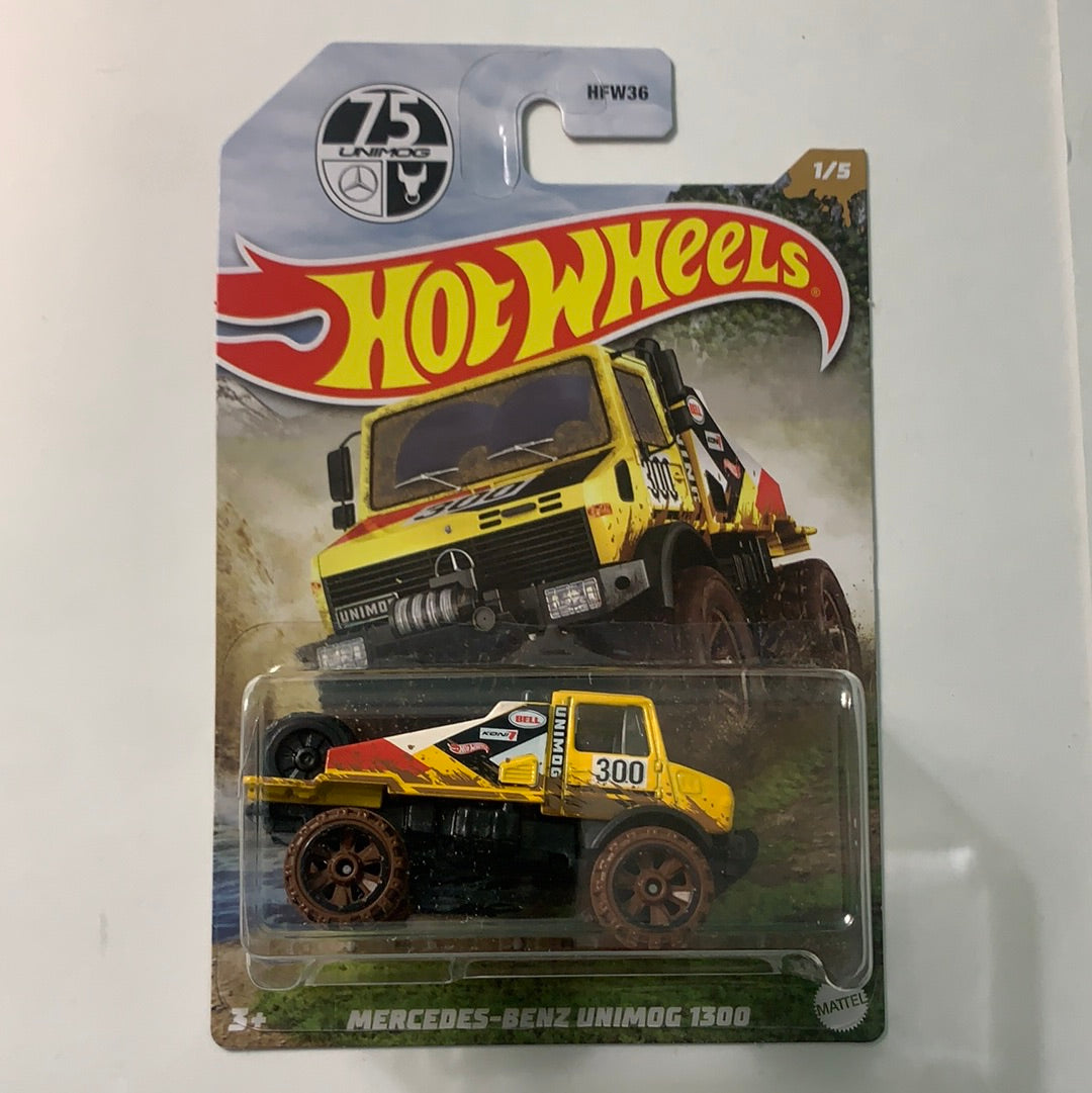 Hot Wheels Mud Runners Mercedes-Benz Unimog 1300 – Flipn Diecast