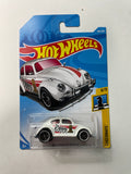 Hot Wheels 1/64 Volkswagen Beetle White