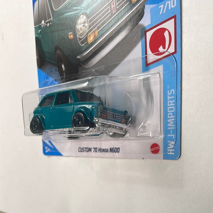 Hot Wheels 1/64 Custom ‘70 Honda N600 Teal