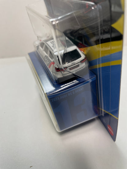Matchbox Collectors 1/64 2023 Audi RS 6 Avant White - JTC66 - Damaged Box