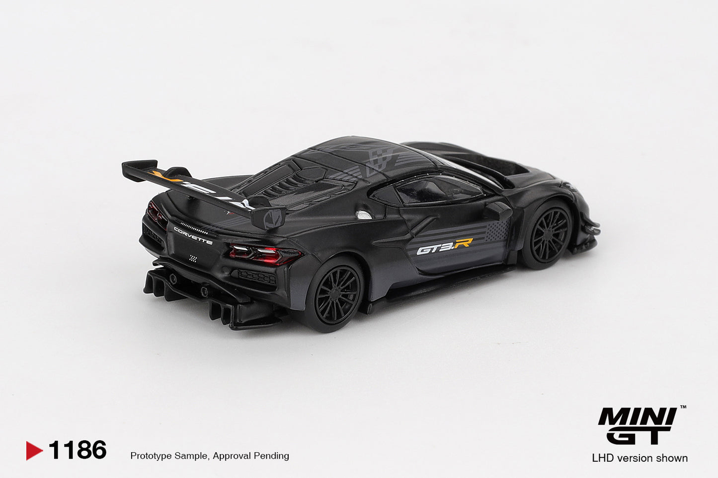 Mini GT 1/64 Chevrolet Corvette Z06 GT3.R Road America Test car Black - MGT01186