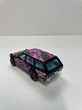 *Loose* Hot Wheels 1/64 Neon Speeders ‘71 Datsun 510 Wagon  Black & Pink