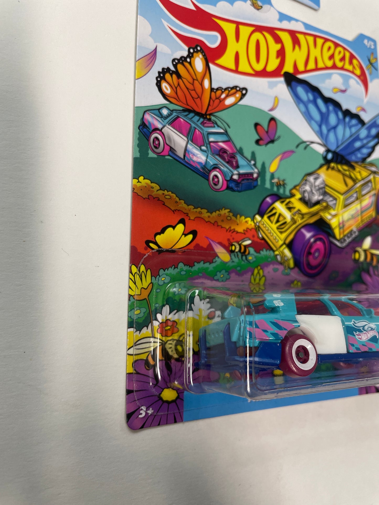 Hot Wheels 1/64 Time Attaxi Blue