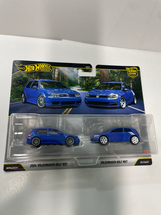 Hot Wheels 1/64 Premium Car Culture 2 Pack 2004 Volkwagen Golf R32 & Volkswagen Golf MK7 Blue - JHW49