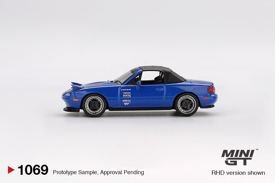Mini GT 1/64 Mazda Miata MX-5 (NA) Tuned Version Dark Blue - MGT01069
