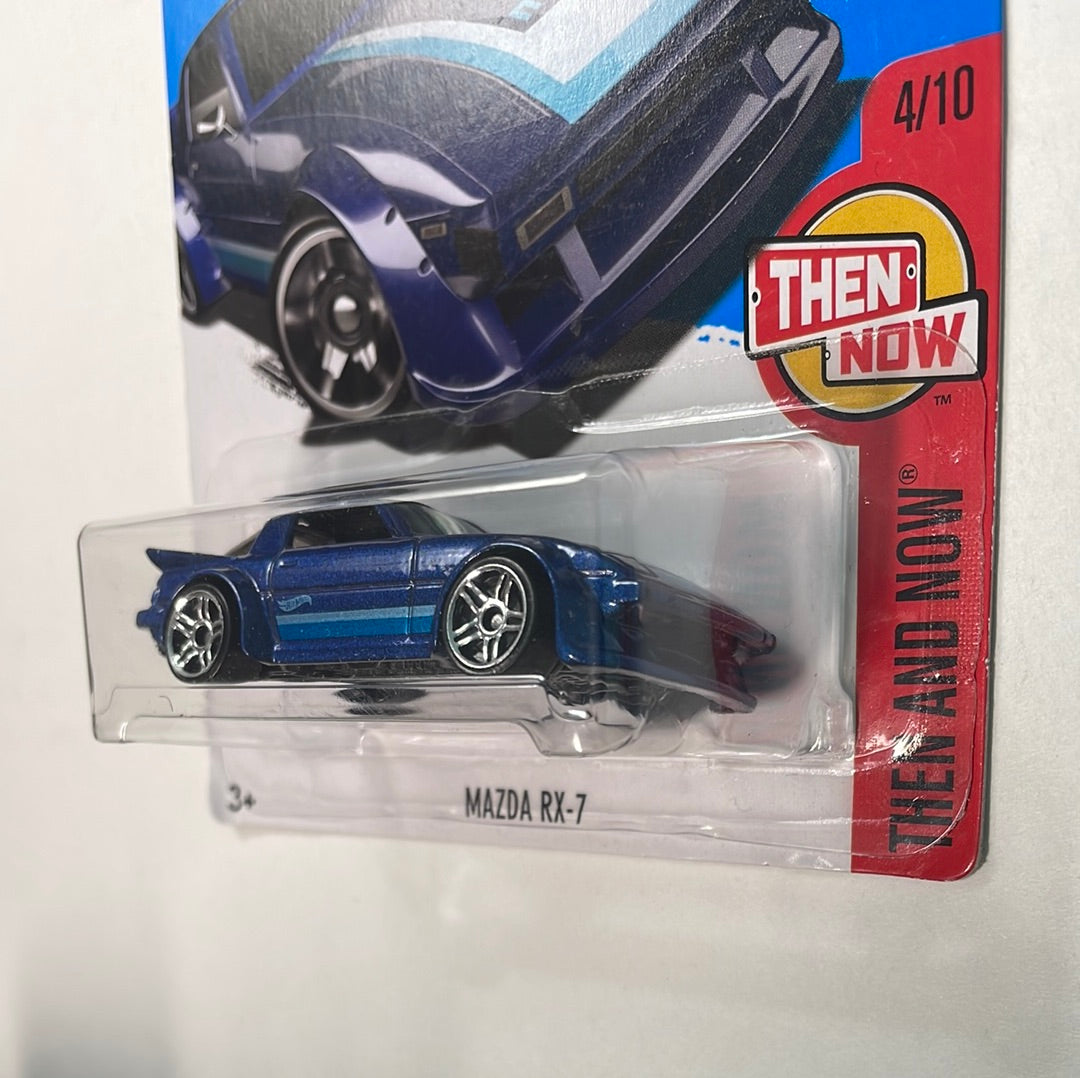 Hot Wheels 1/64 Mazda RX-7 Blue
