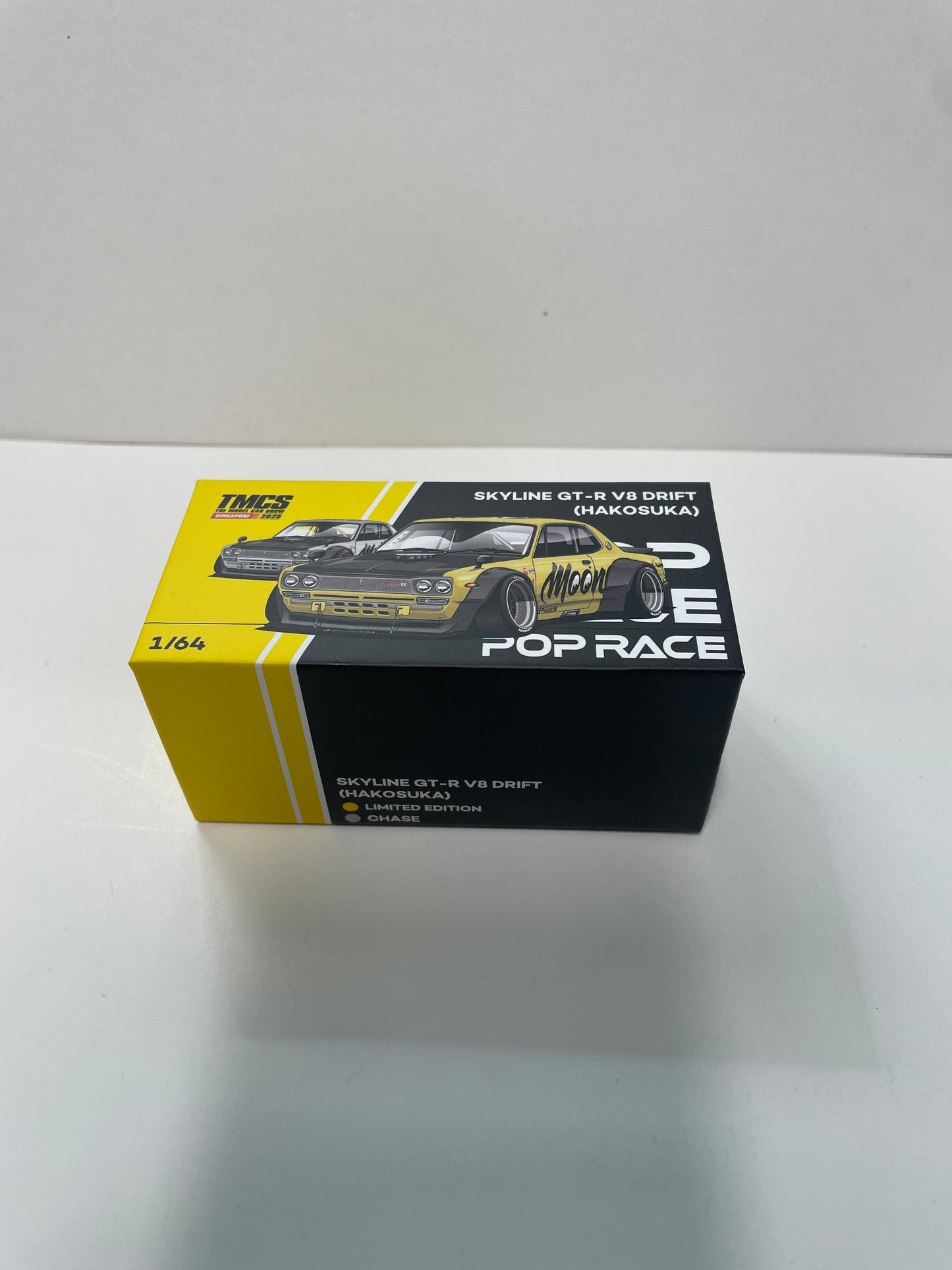 *Chase* Pop Race 1/64 2025 The Model Car Show Singapore Nissan Skyline GT-R V8 Drift (Hakosuka) Mooneyes Silver