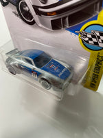 Hot Wheels 1/64 Porsche 934 Turbo RSR Falken Silver