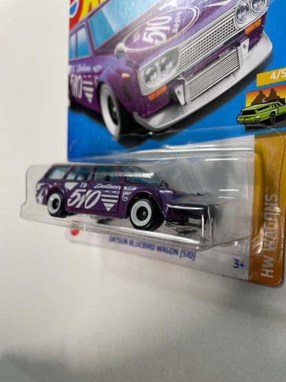 Hot Wheels 1/64 Datsun Bluebird Wagon (510) Purple - Damaged Box