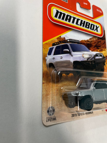 Matchbox 1/64 2019 Toyota 4Runner Silver