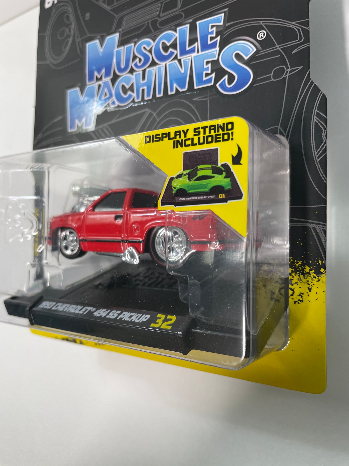 Muscle Machines 1/64 1993 Chevrolet 454 SS Pickup Red - Damaged Card