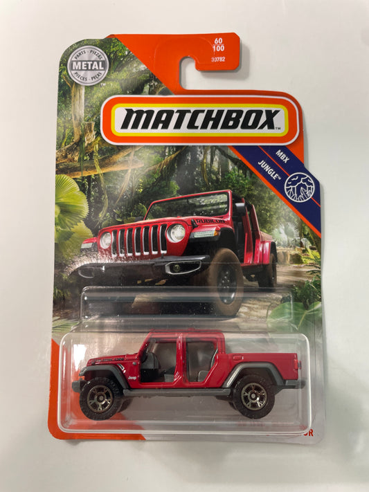 Matchbox 1/64 Jungle ‘20 Jeep Gladiator Red - Damaged Card