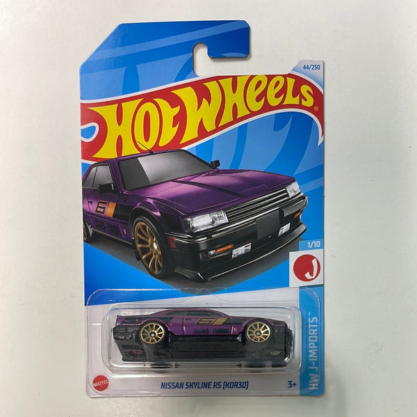 Hot Wheels 1/64 Nissan Skyline RS(KDR30) Purple - Damaged Card