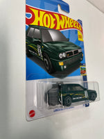 Hot Wheels 1/64 Lancia Delta Integrale Green